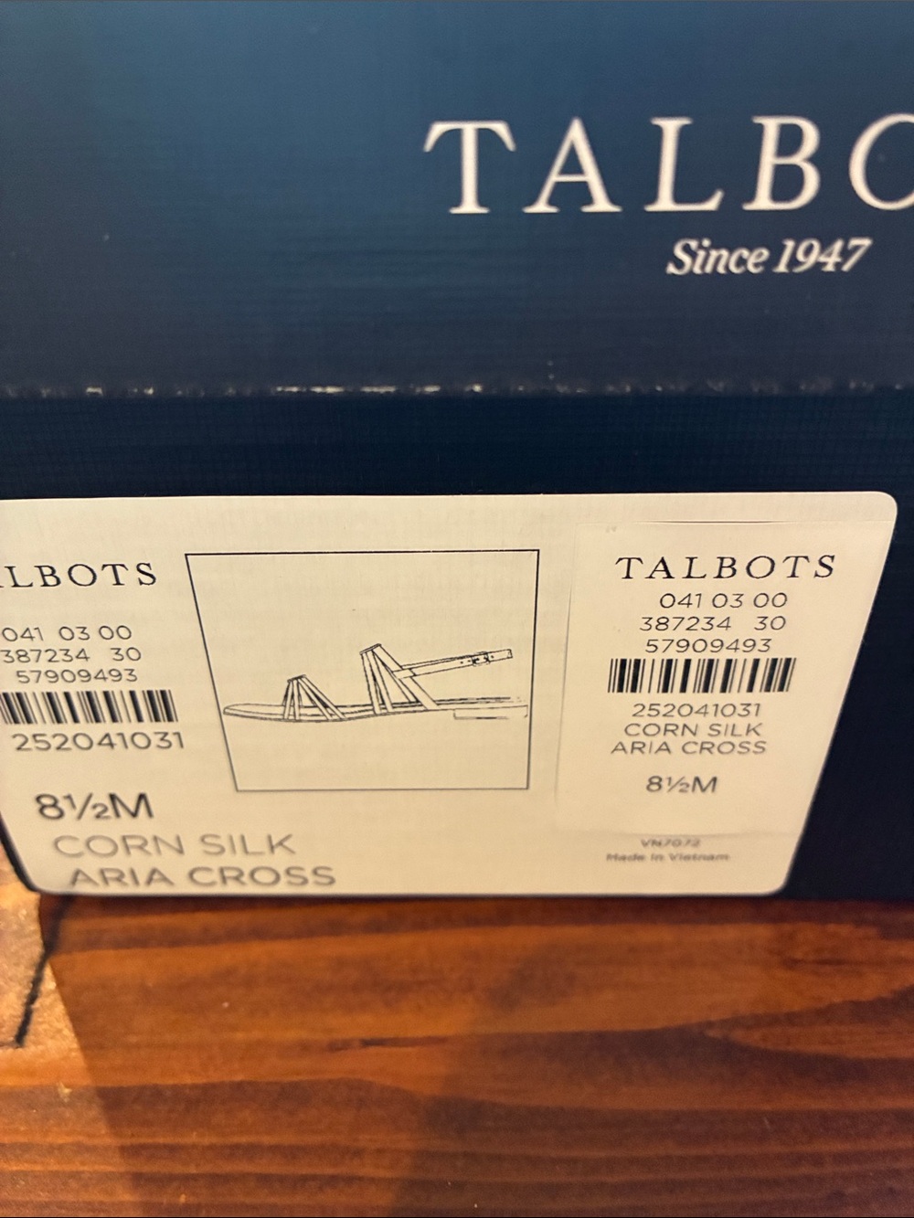 Talbots Bright Yellow Strappy Flat Sandals - Picture 6 of 7